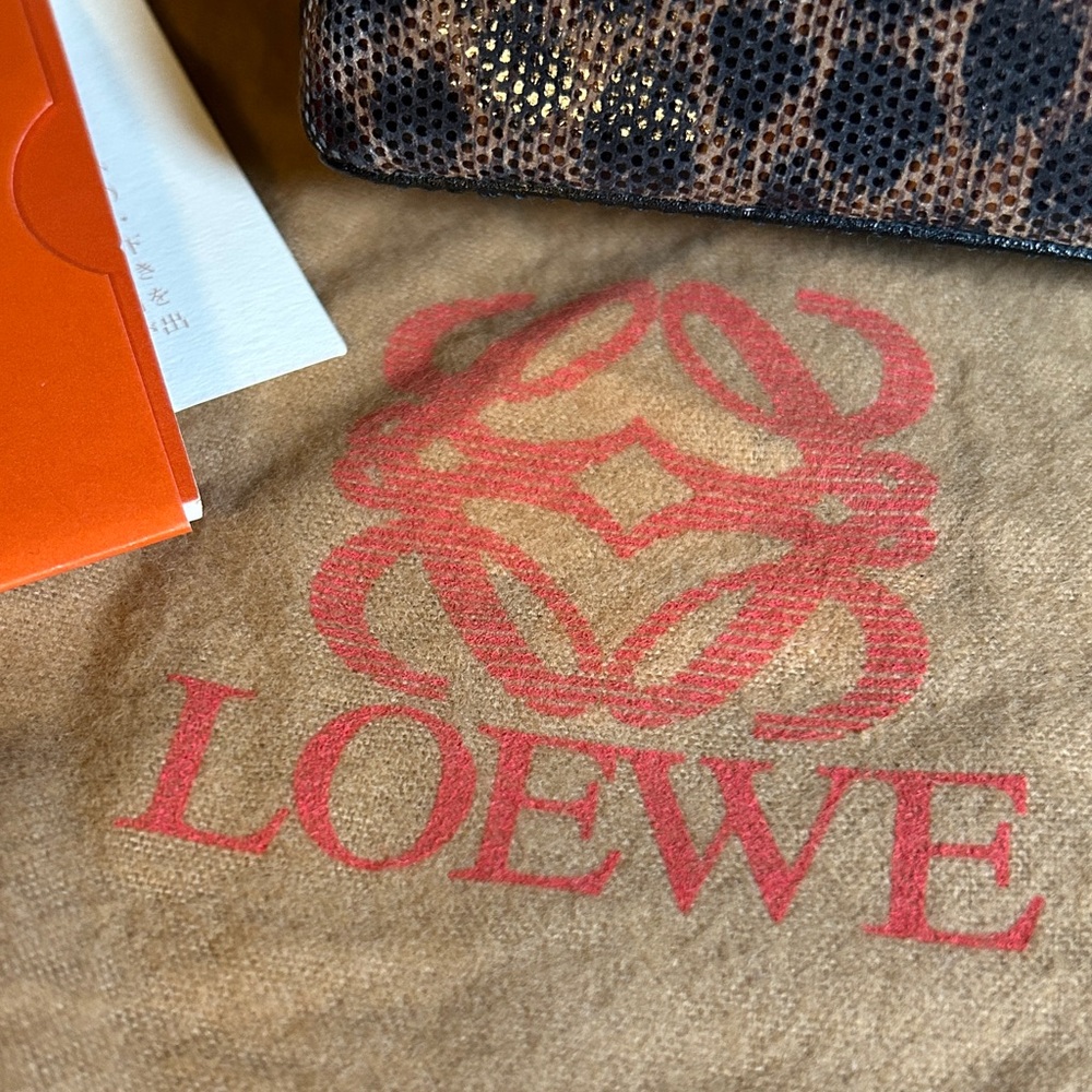348. Loewe Animal Print cosmetic Bag with COA - Picture 2 of 13
